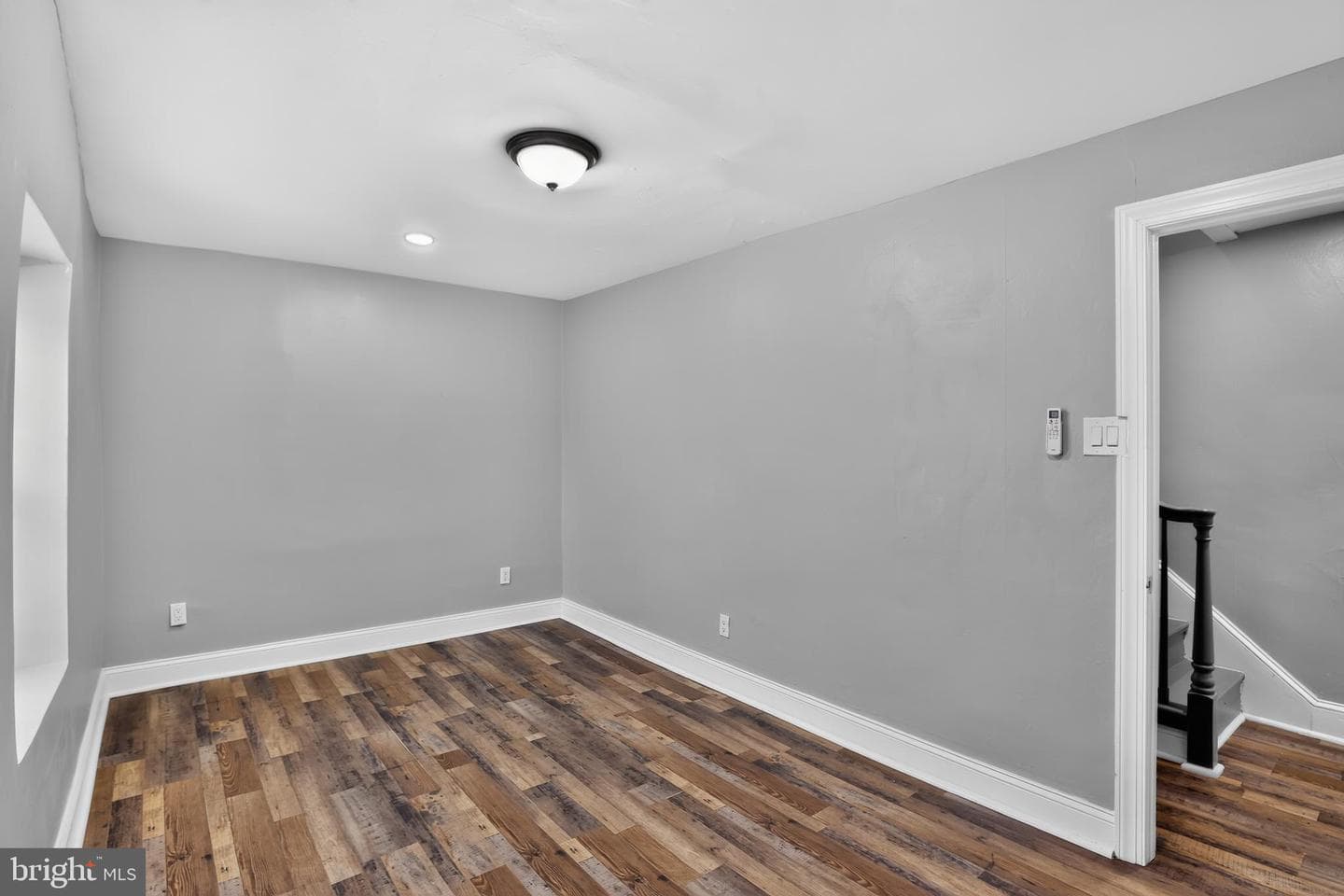 182 Dupont St photo 15