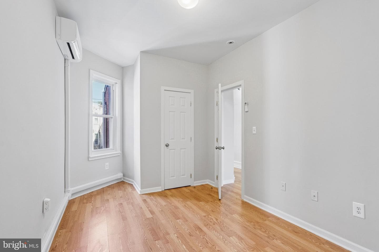 5217 Greenway Avenue photo 22