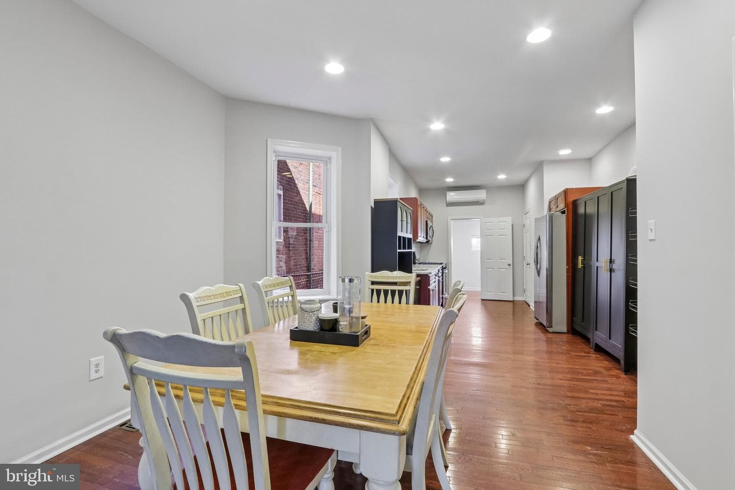 5217 Greenway Avenue photo 5