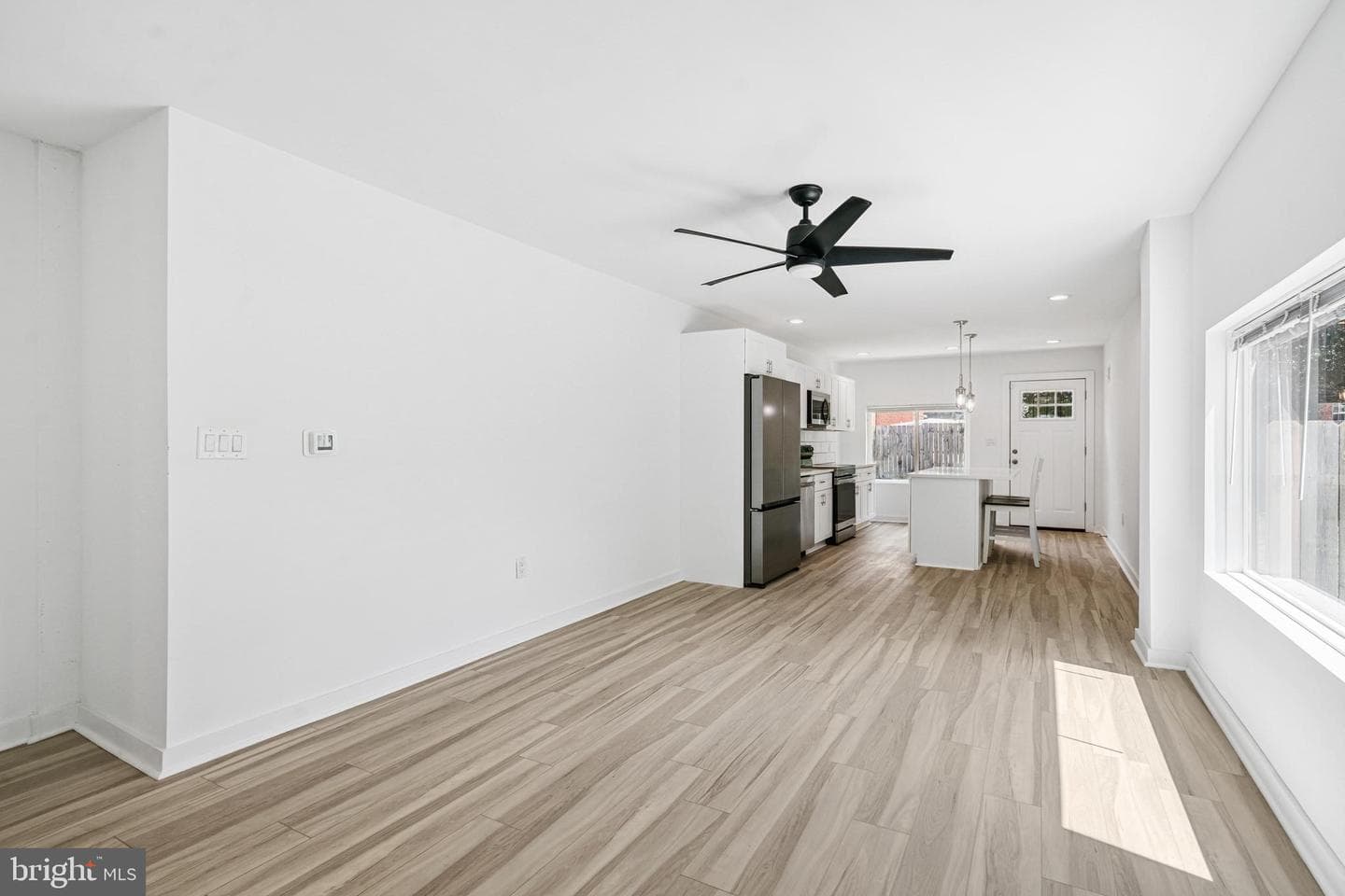 140 W Price Street photo 6