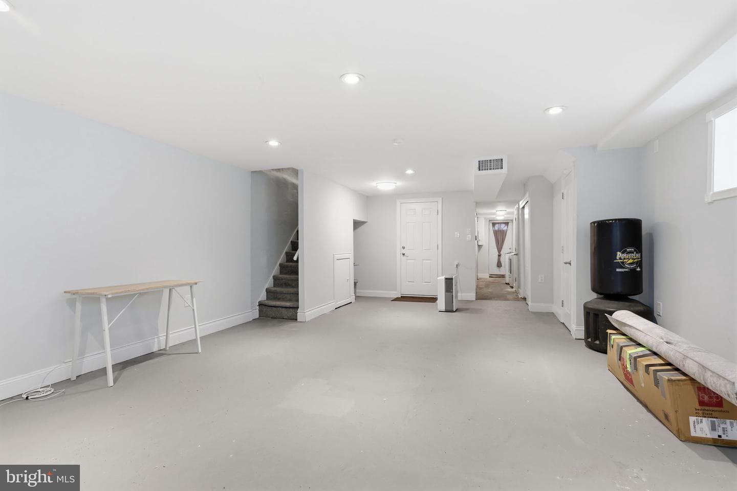 1315 E Cliveden Street photo 31