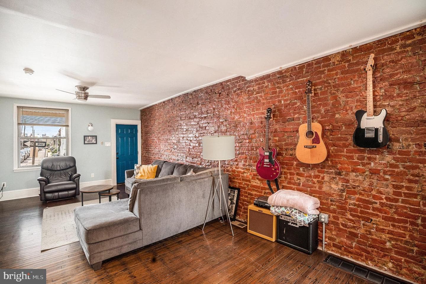2135 Mifflin Street photo 6