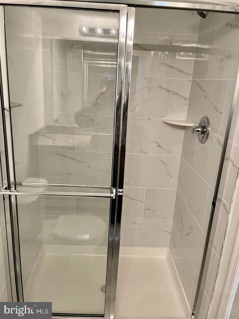 301 Byberry Road #f16 photo 33