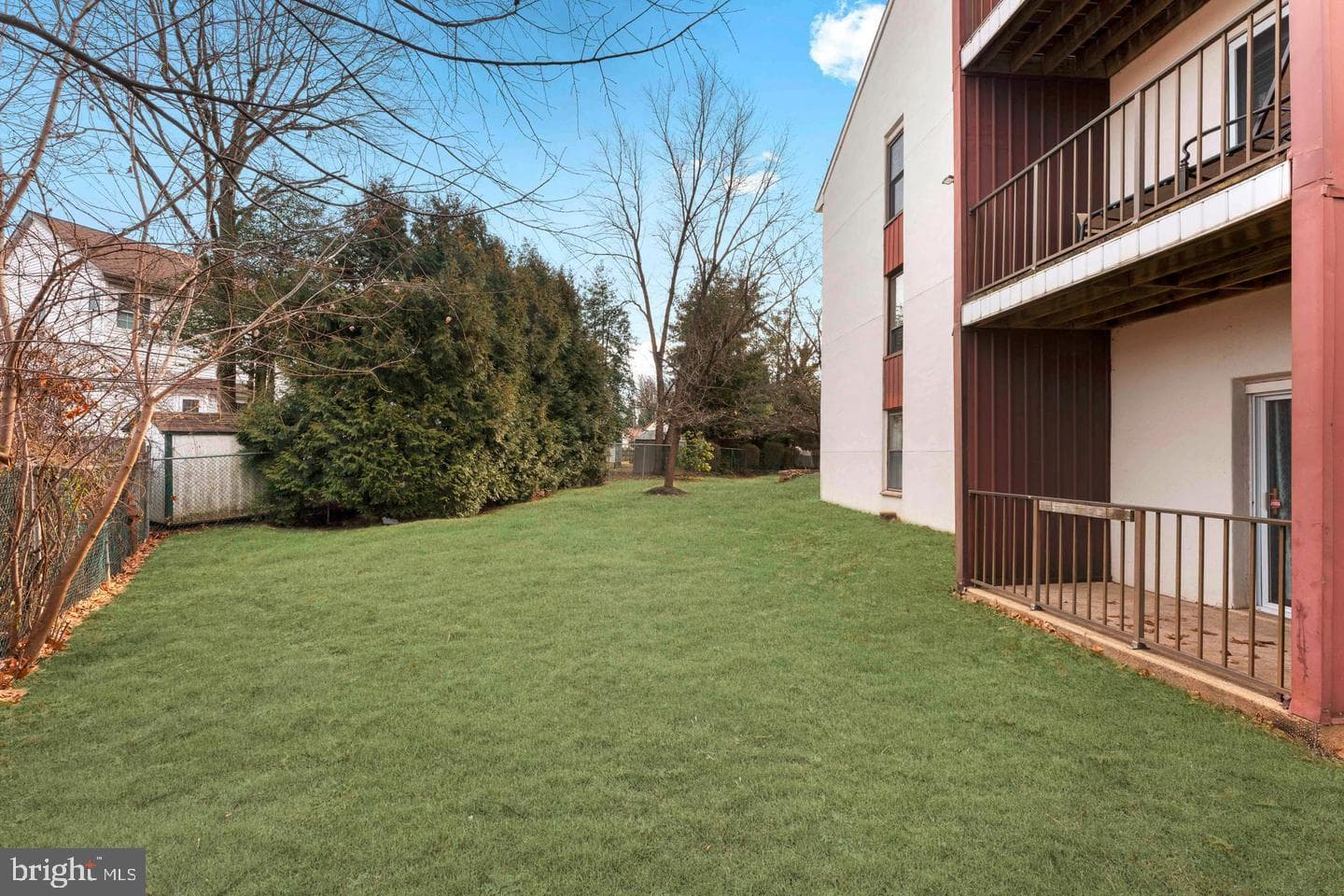 301 Byberry Road #f16 photo 4
