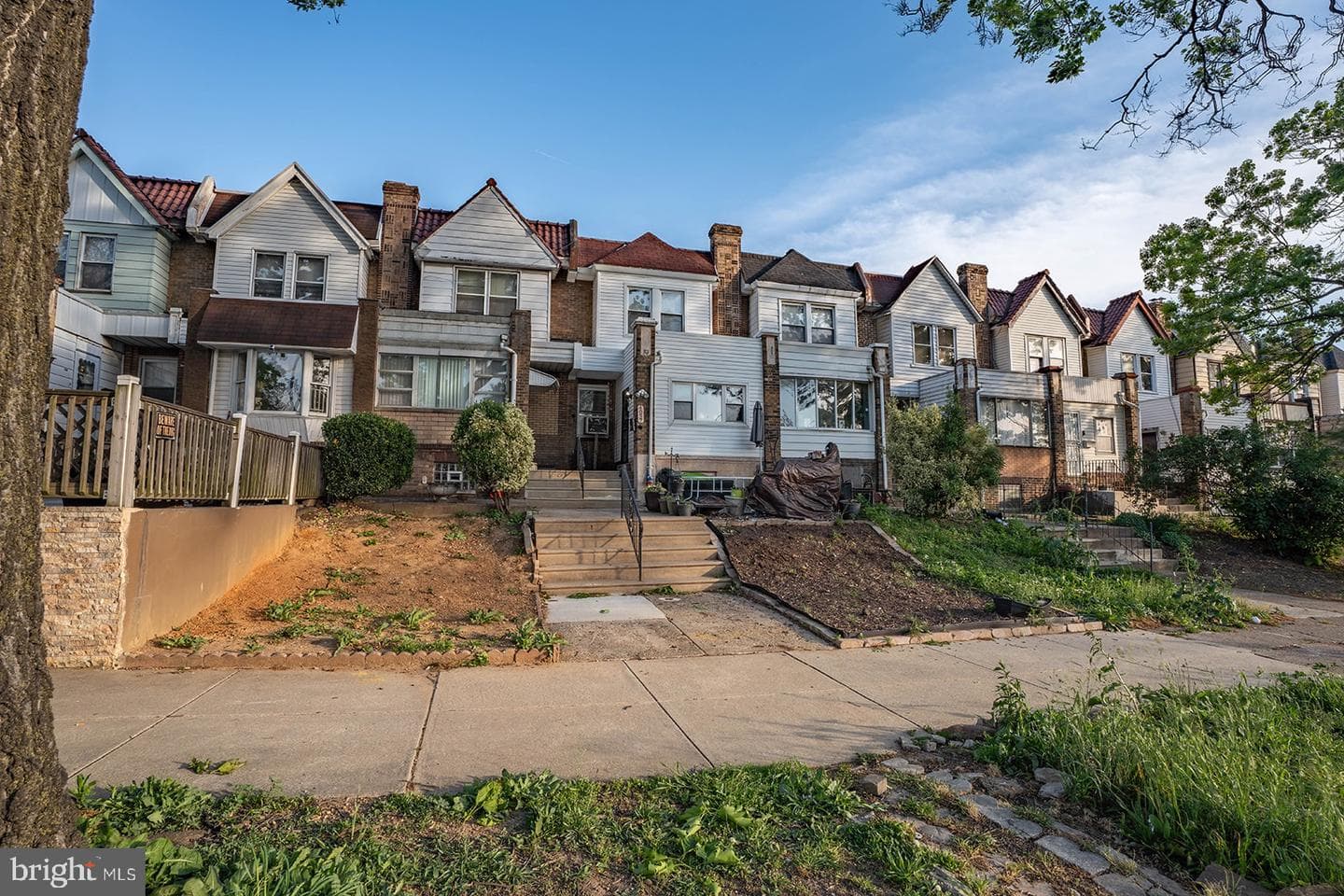 4037 E Roosevelt Boulevard photo 3