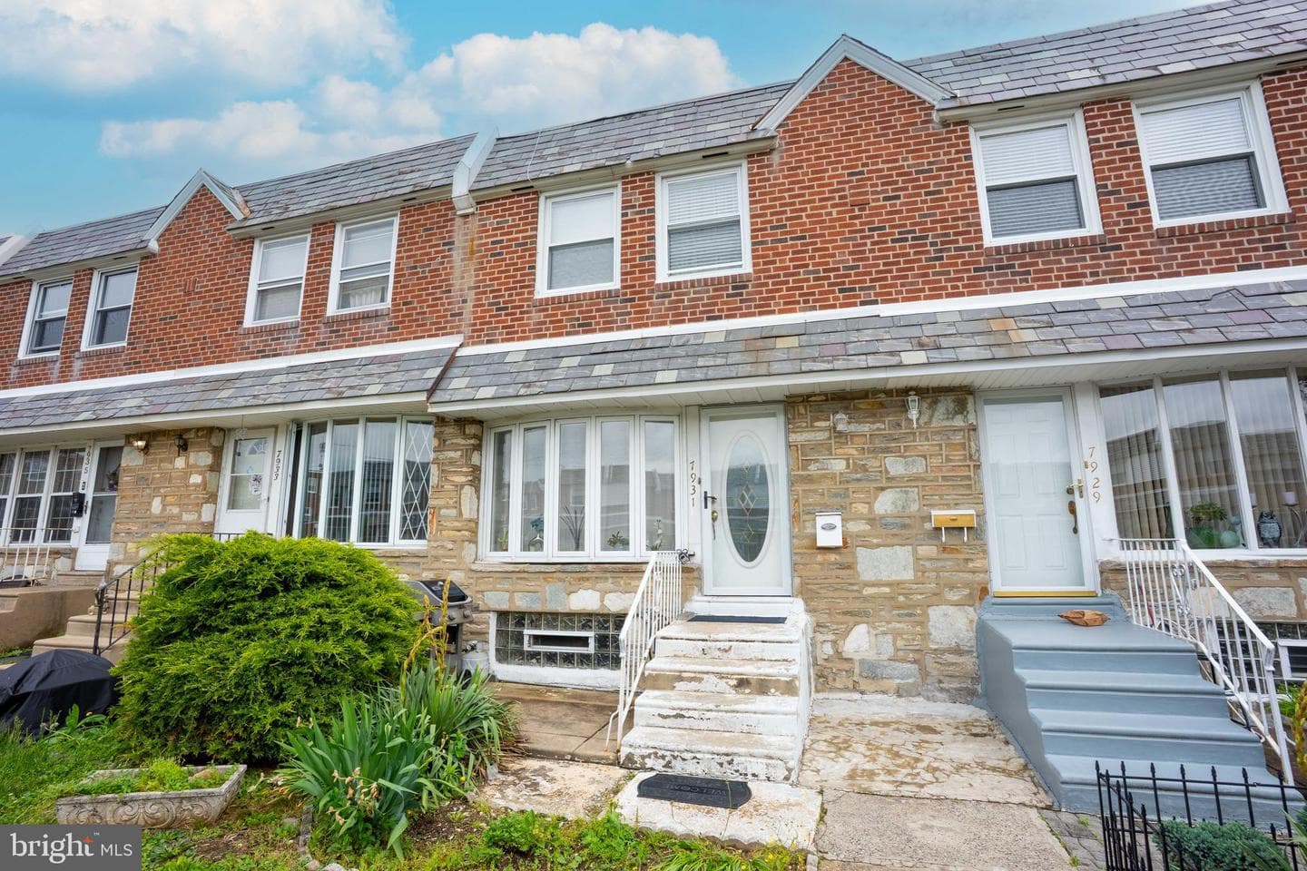7931 Leonard Street photo 24