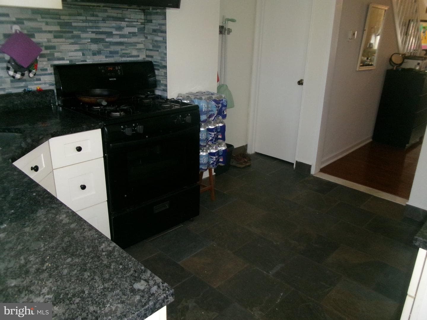 3298 Miller Street photo 8
