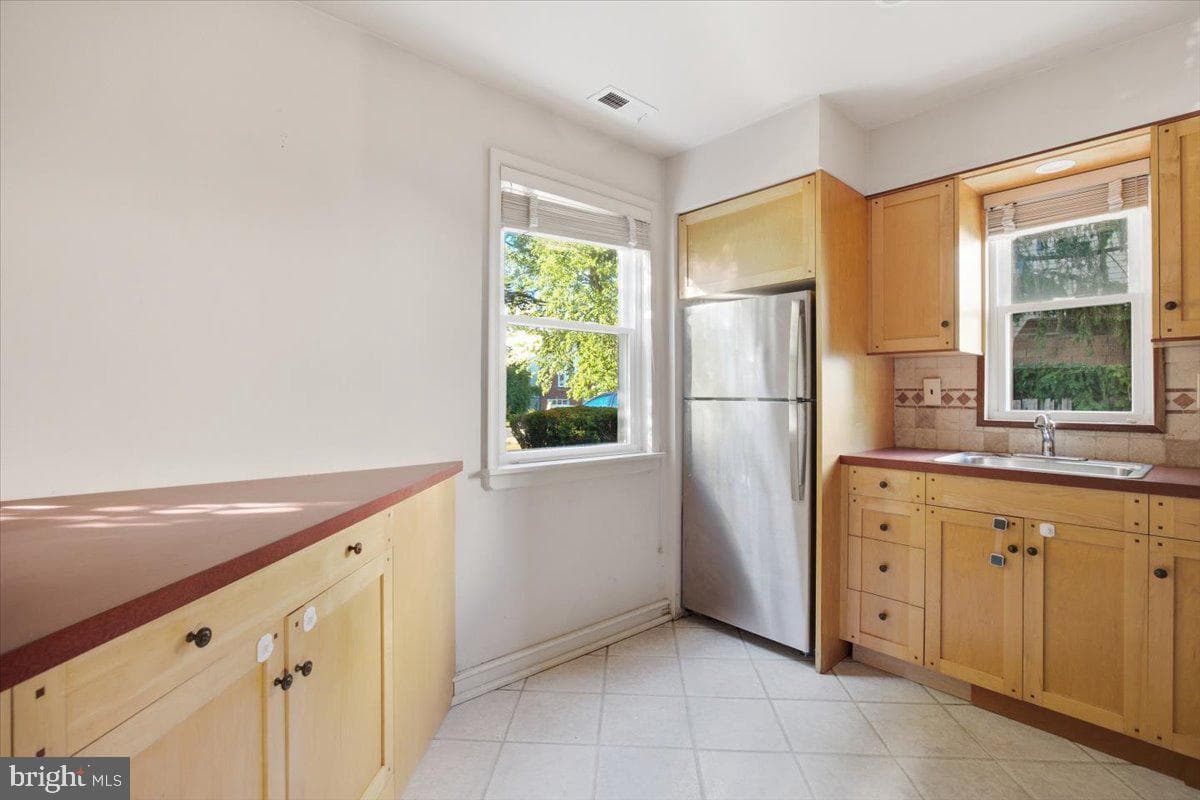 10107 Wilbur Street photo 13