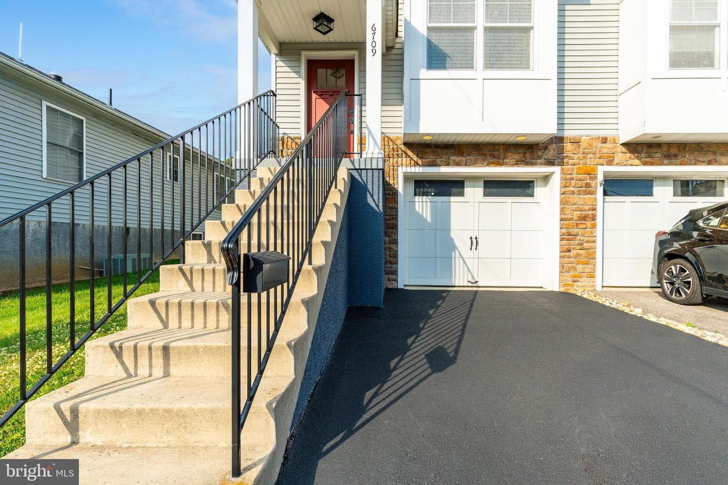 6709 Pechin Street photo 31