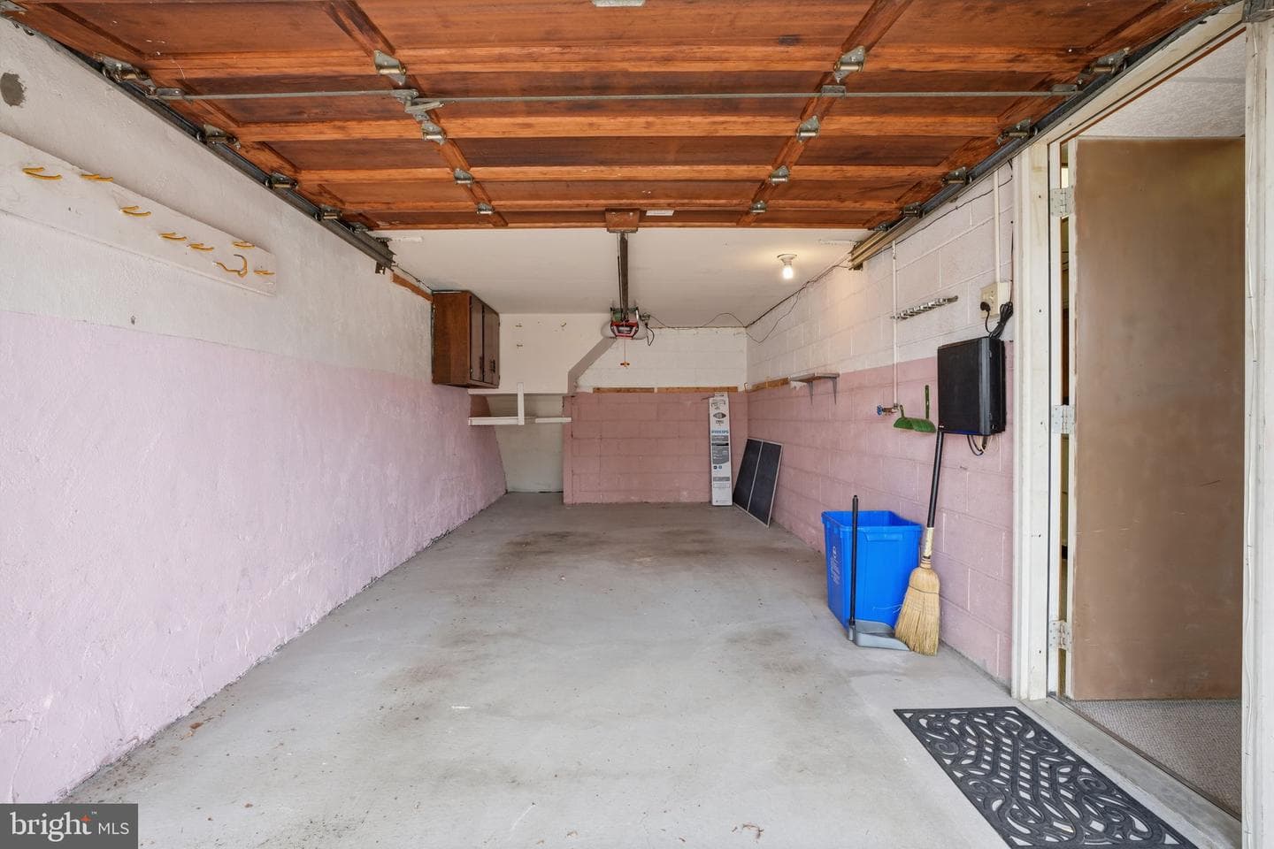 9230 Crispin Street photo 28