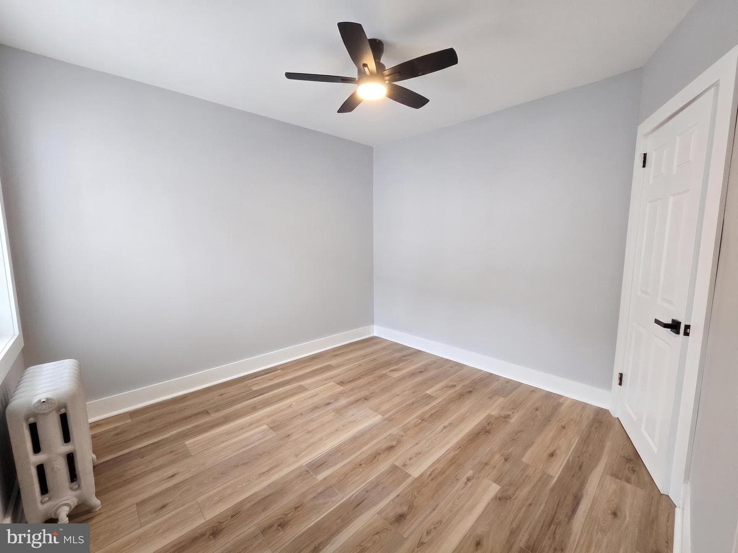 5620 N Camac Street photo 13