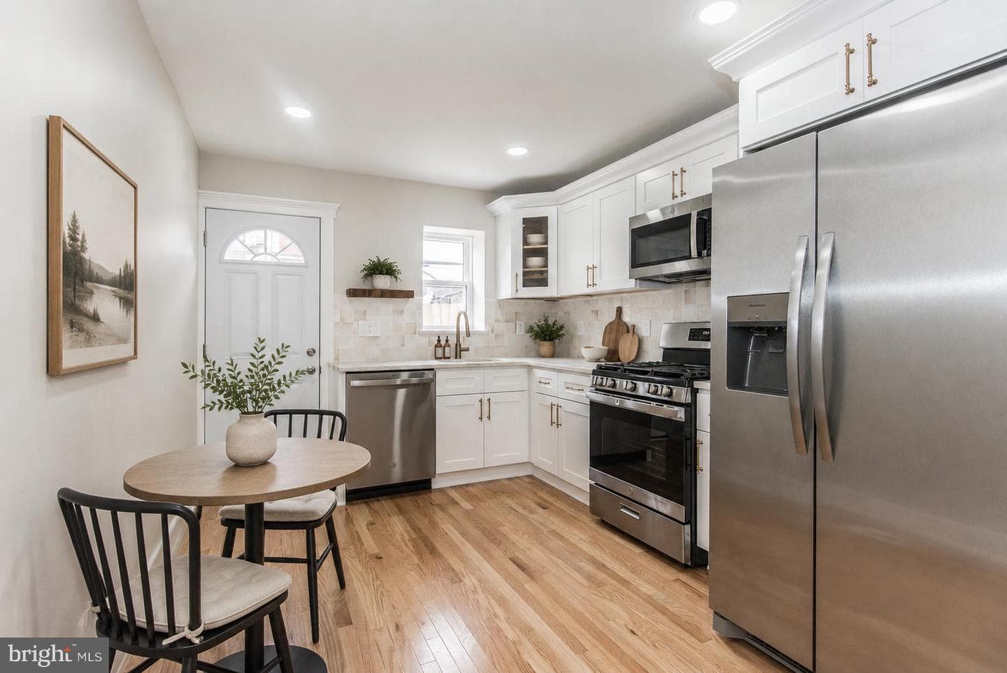 3143 Livingston Street photo 18