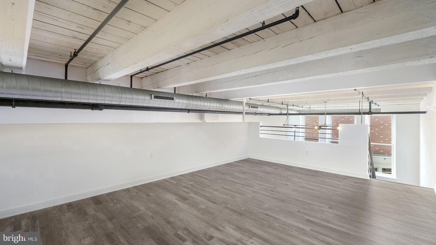 1027 Arch Street #407 photo 21