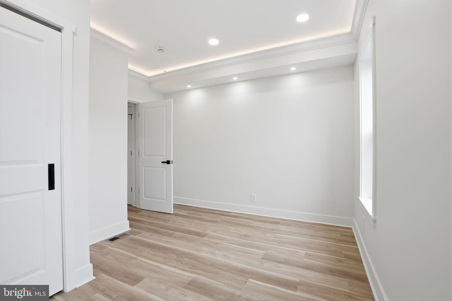 1706 S Bancroft Street photo 18