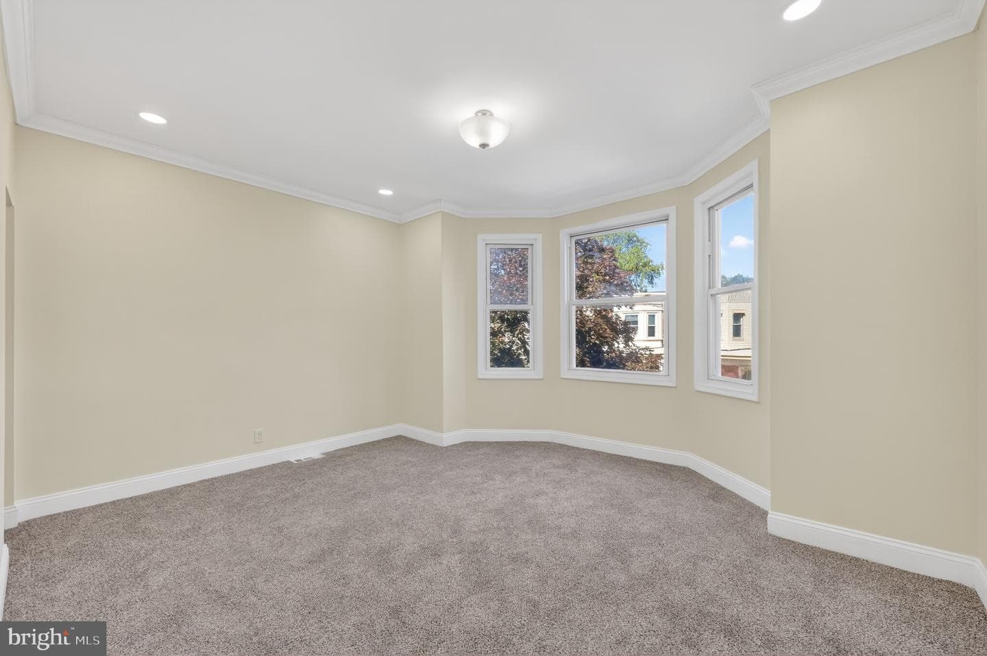 533 S Conestoga Street photo 26