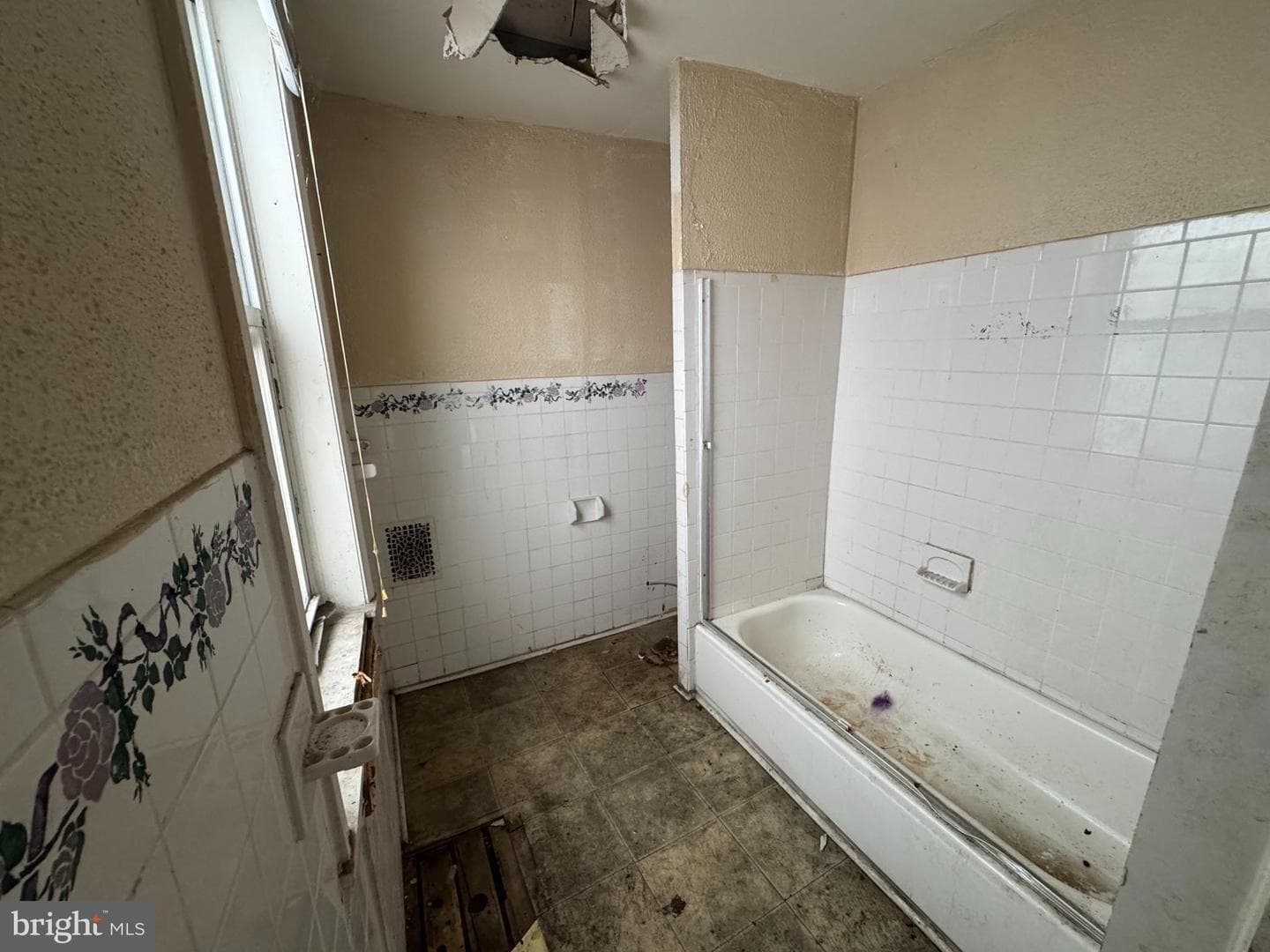 1209 W Susquehanna Avenue photo 8