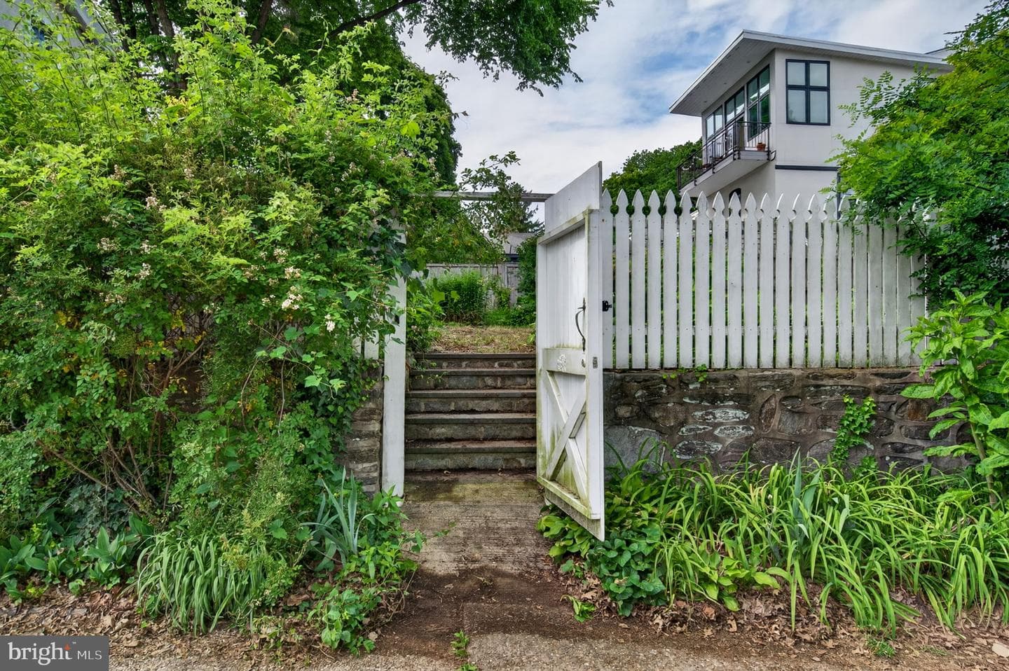 6200 Wissahickon Avenue photo 37