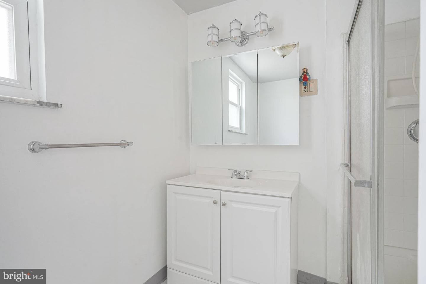 2645 S Alder Street photo 14
