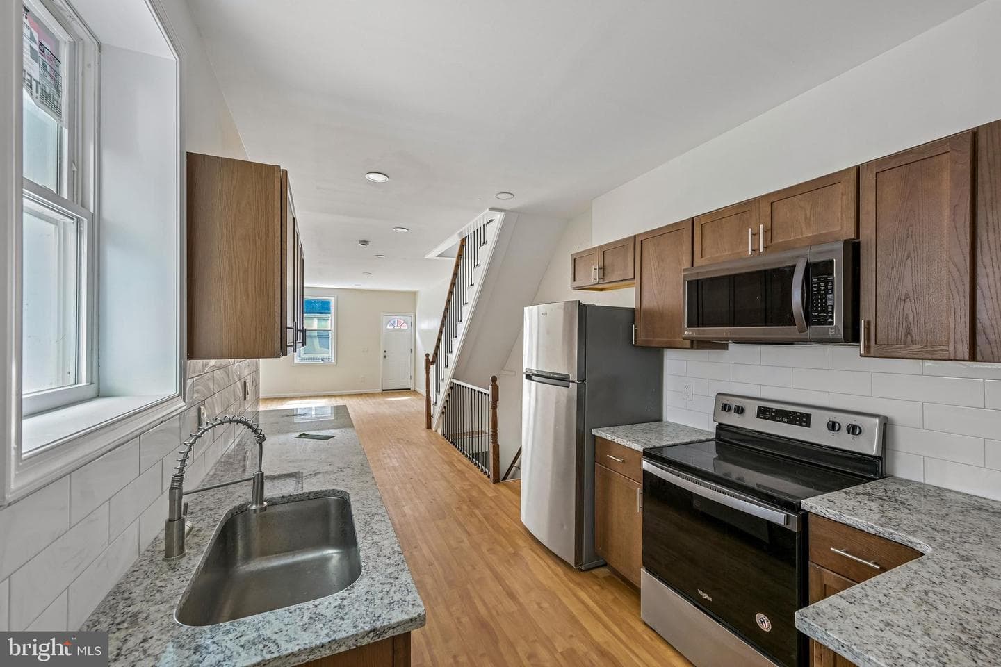 1716 N Hollywood Street photo 54