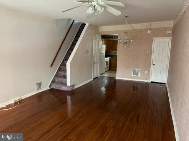 2643 S Alder Street photo 3