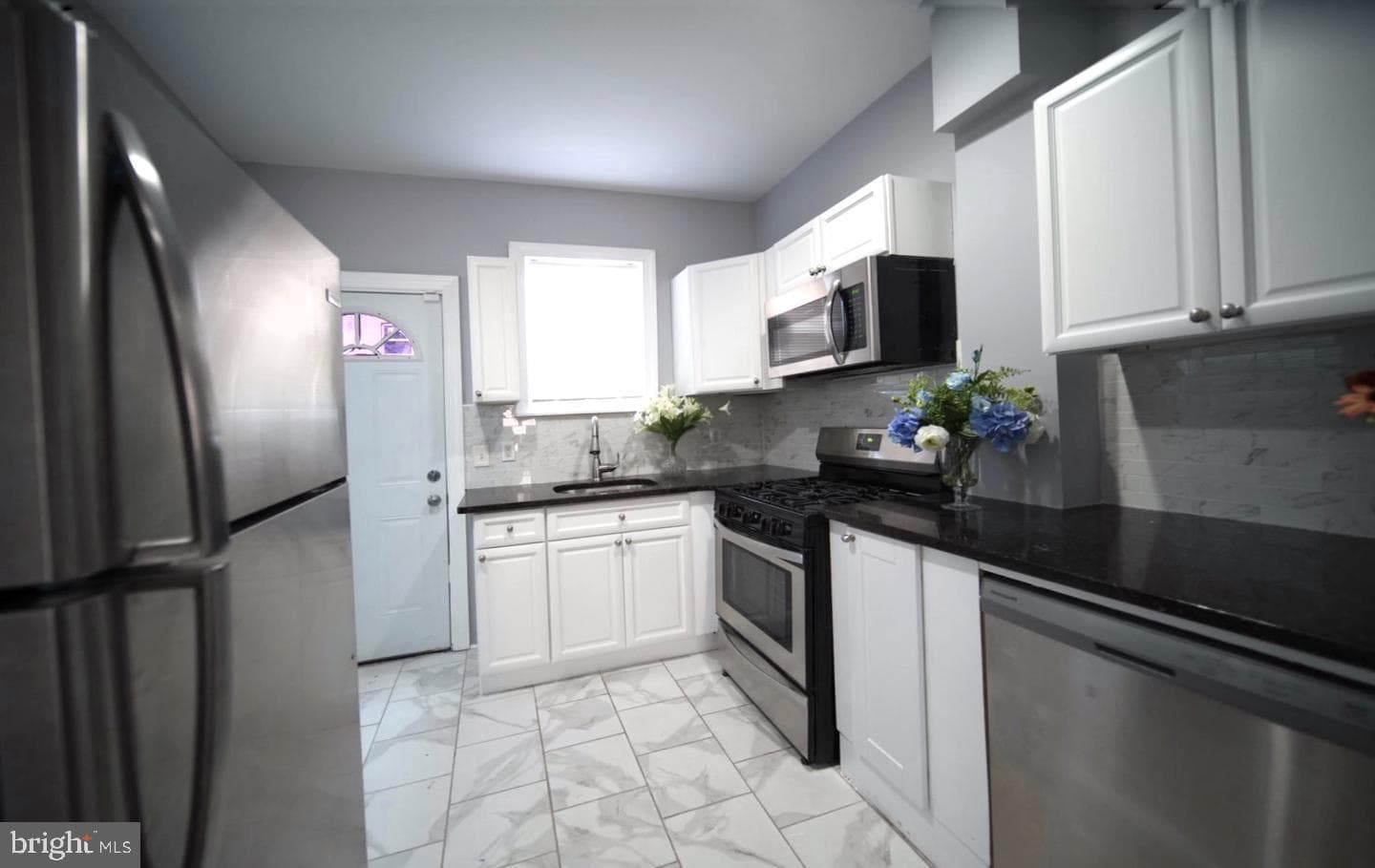 3124 N Carlisle Street photo 10
