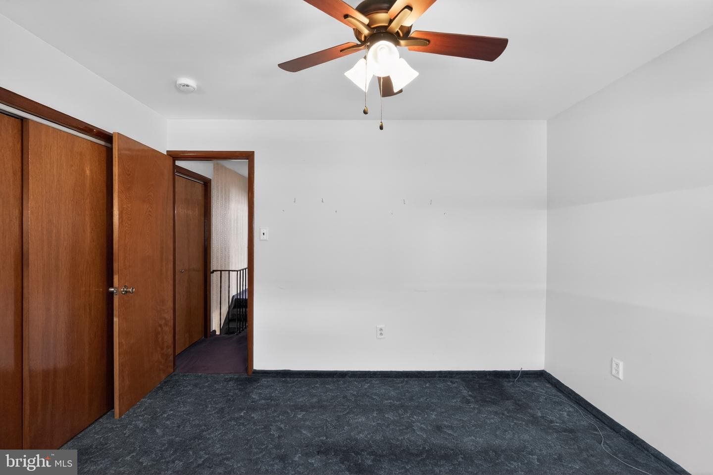 2334 S Rosewood Street photo 16