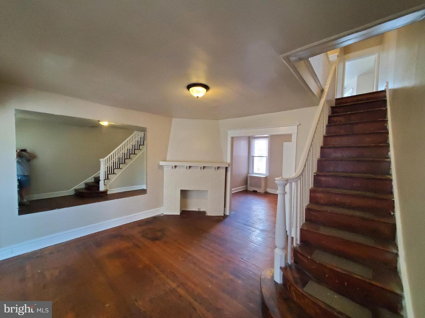 4043 Castor Avenue photo 9