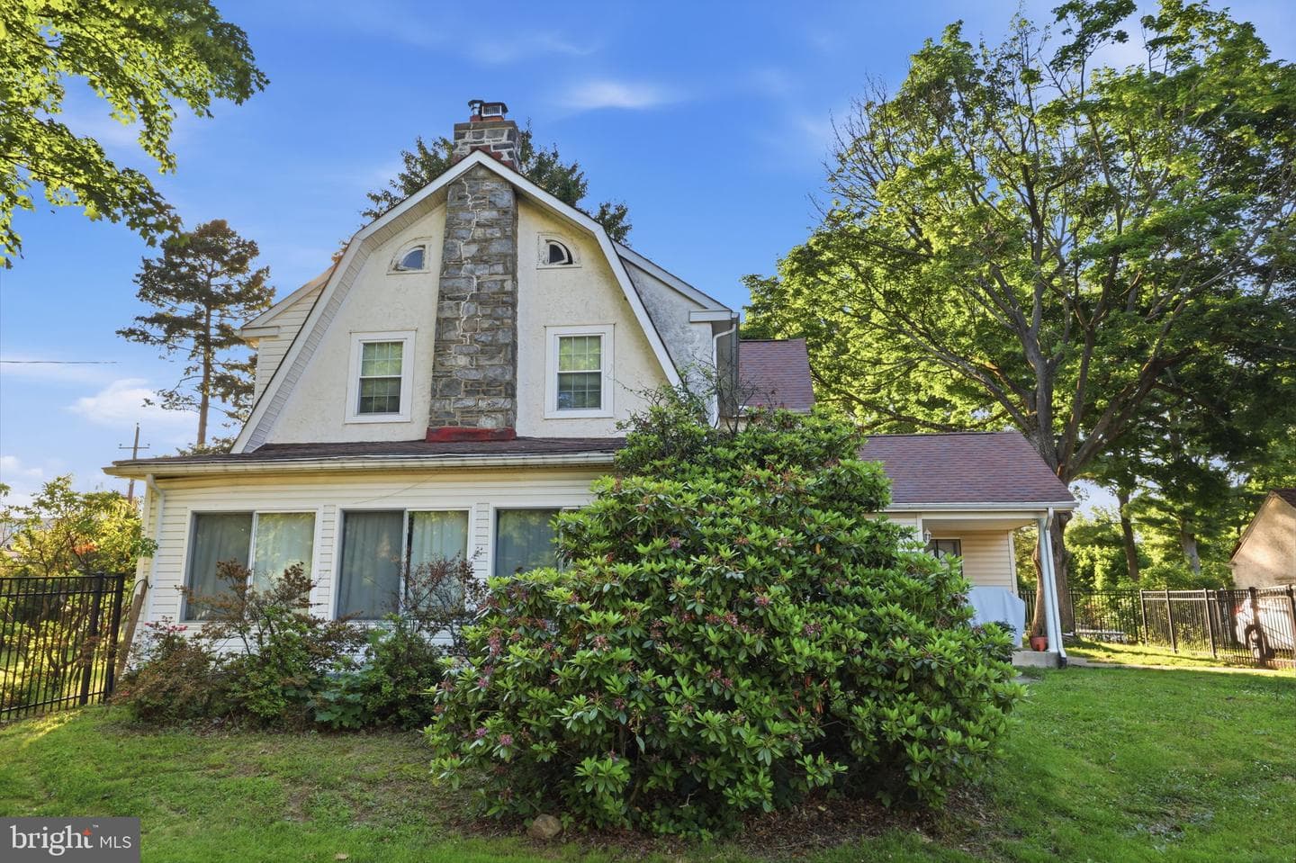 755 Byberry Road photo 4