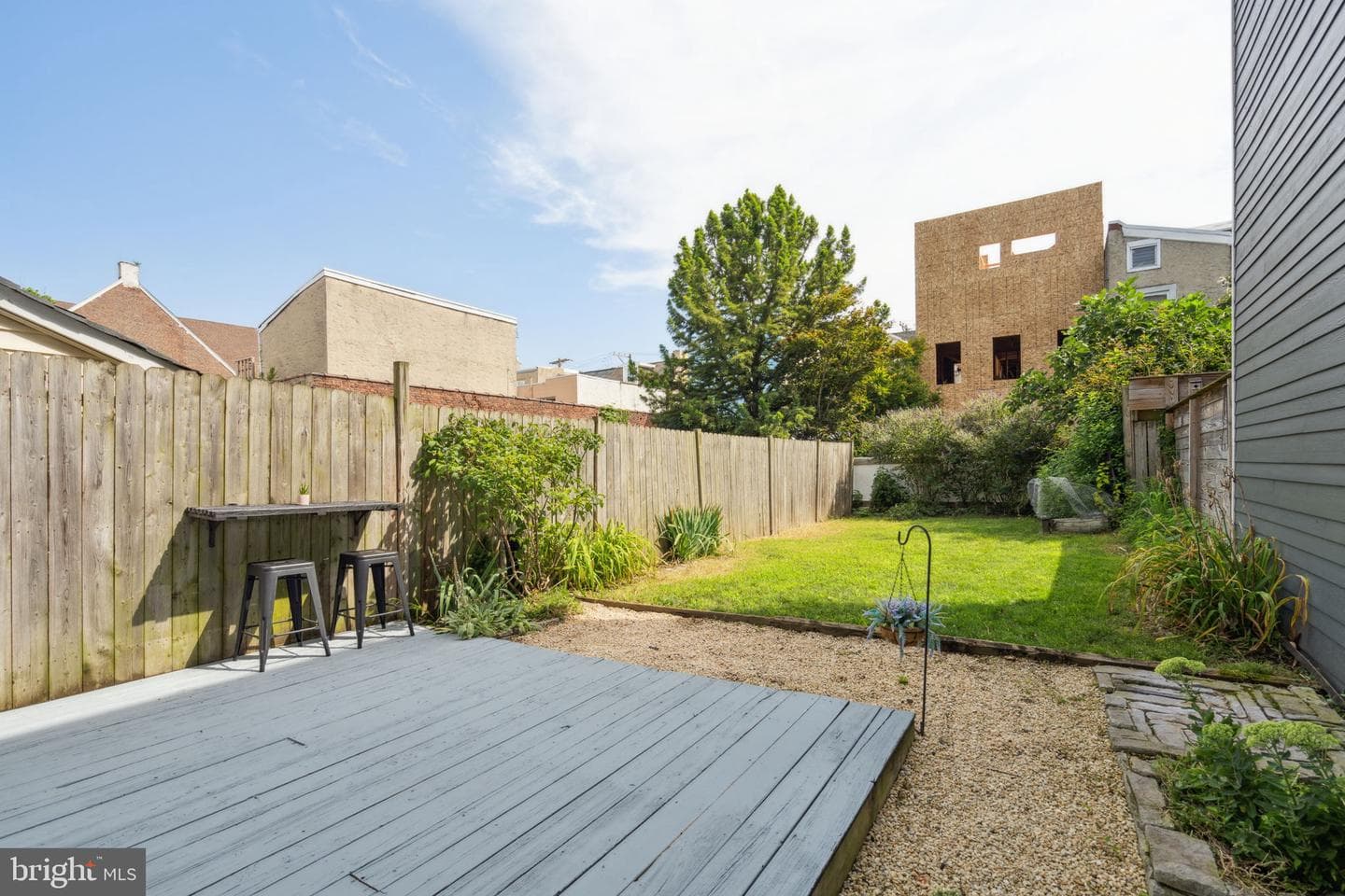1217 E Oxford Street photo 10