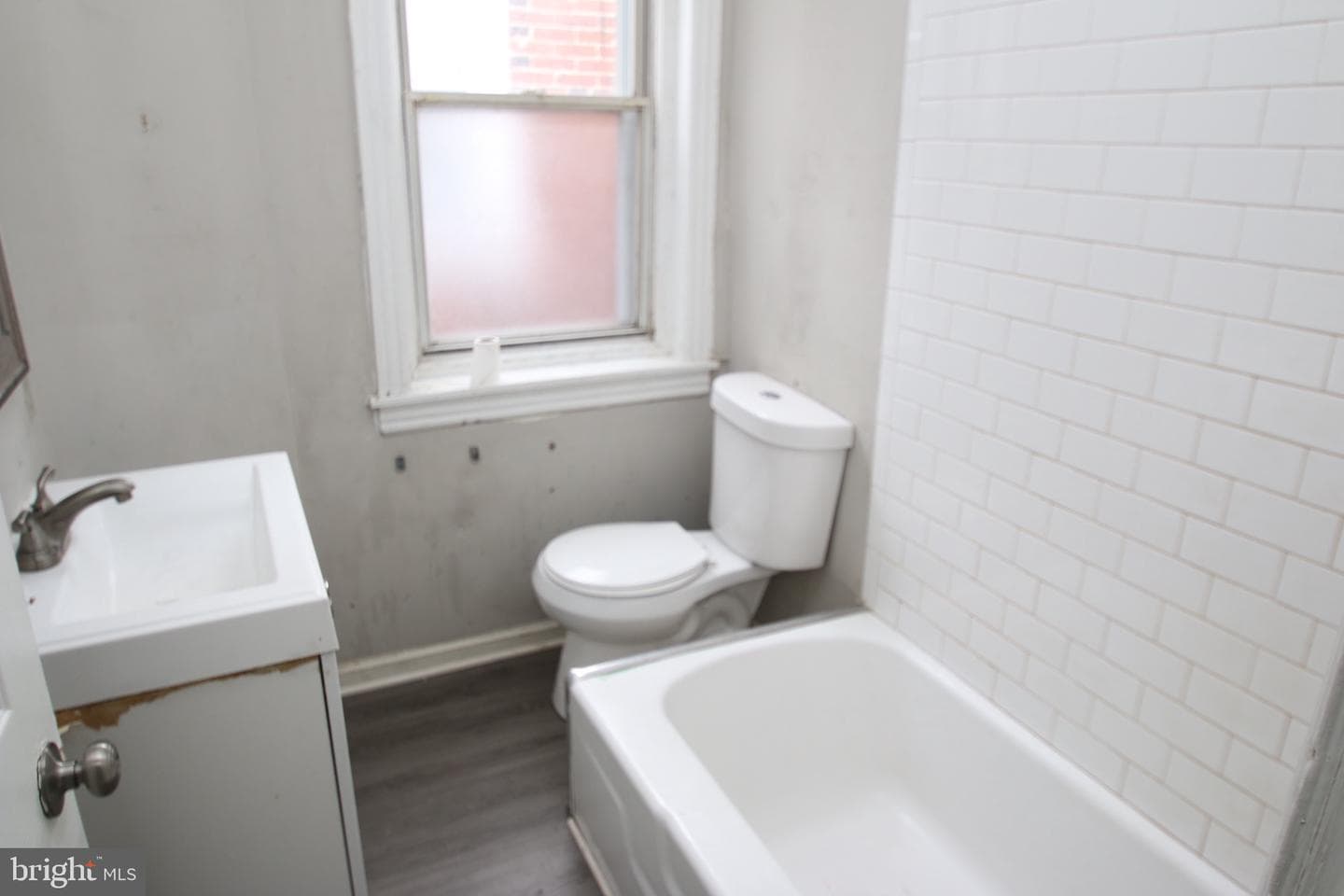 6309 N Norwood Street photo 9