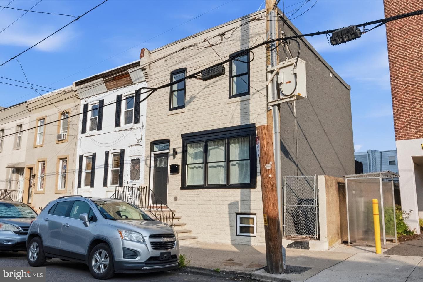 3273 Belgrade Street photo 3