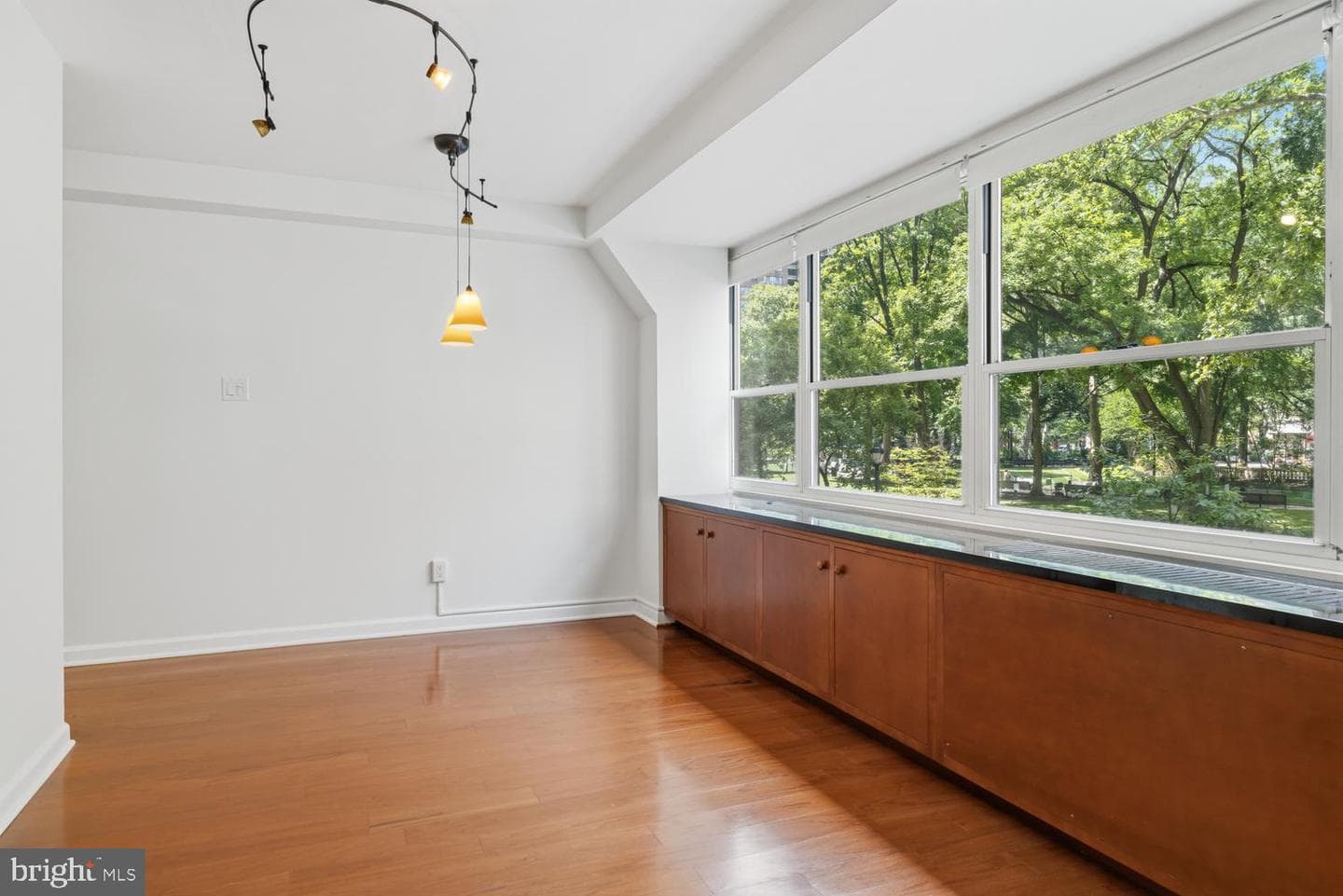 1810 Rittenhouse Square #212 photo 16