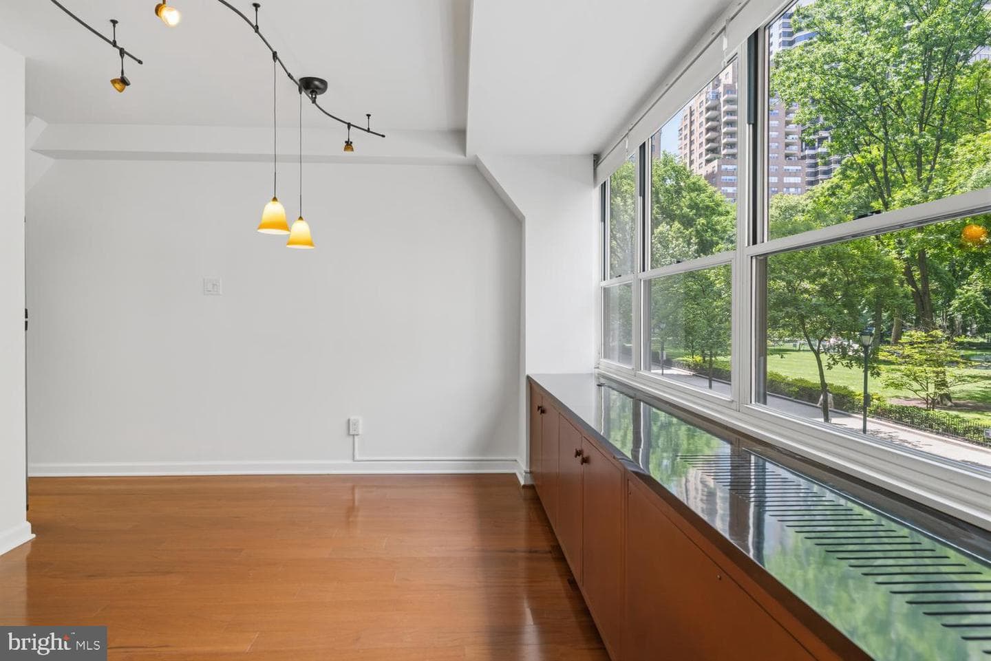 1810 Rittenhouse Square #212 photo 17