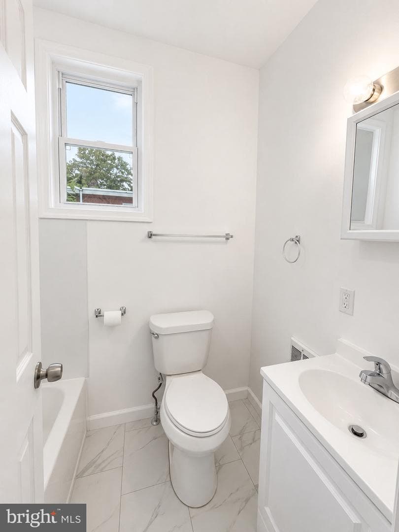 2338 N Gratz Street photo 7