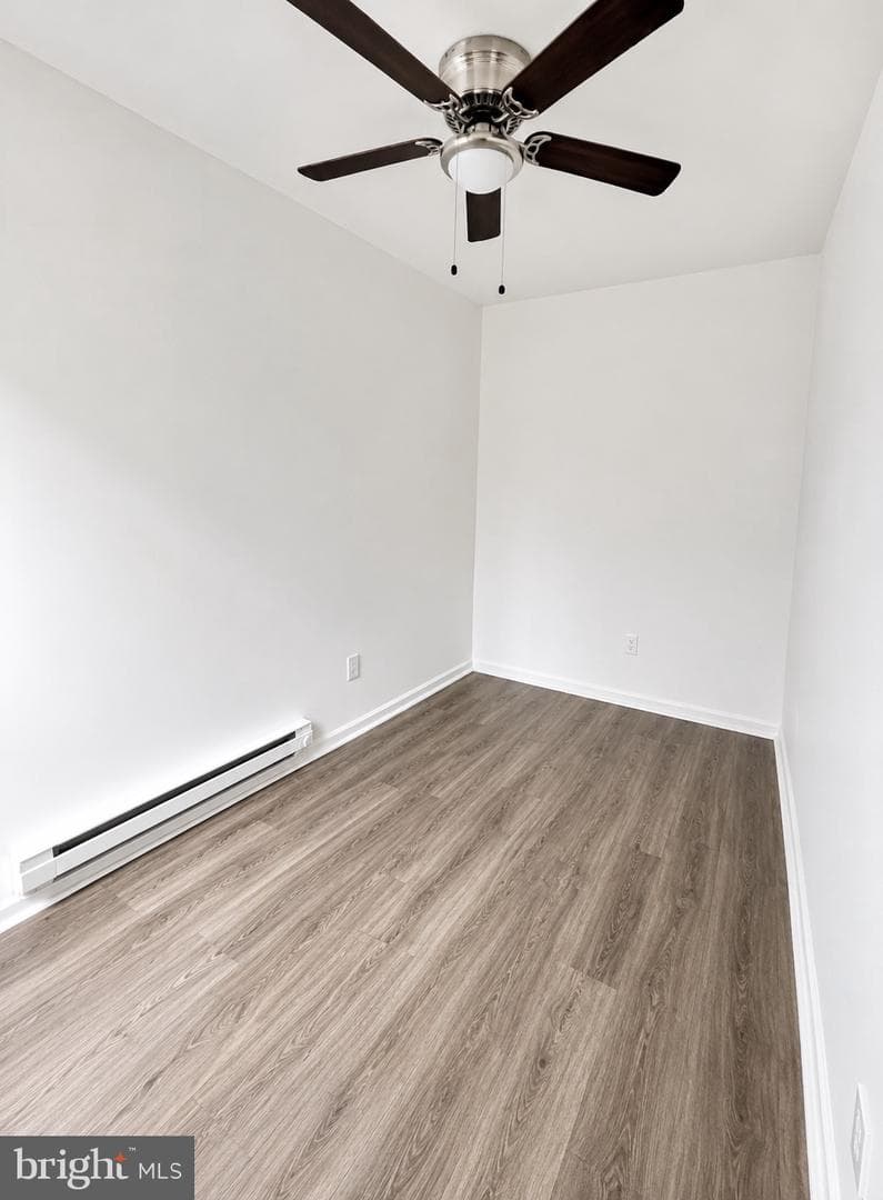 2433 N Carlisle Street photo 5