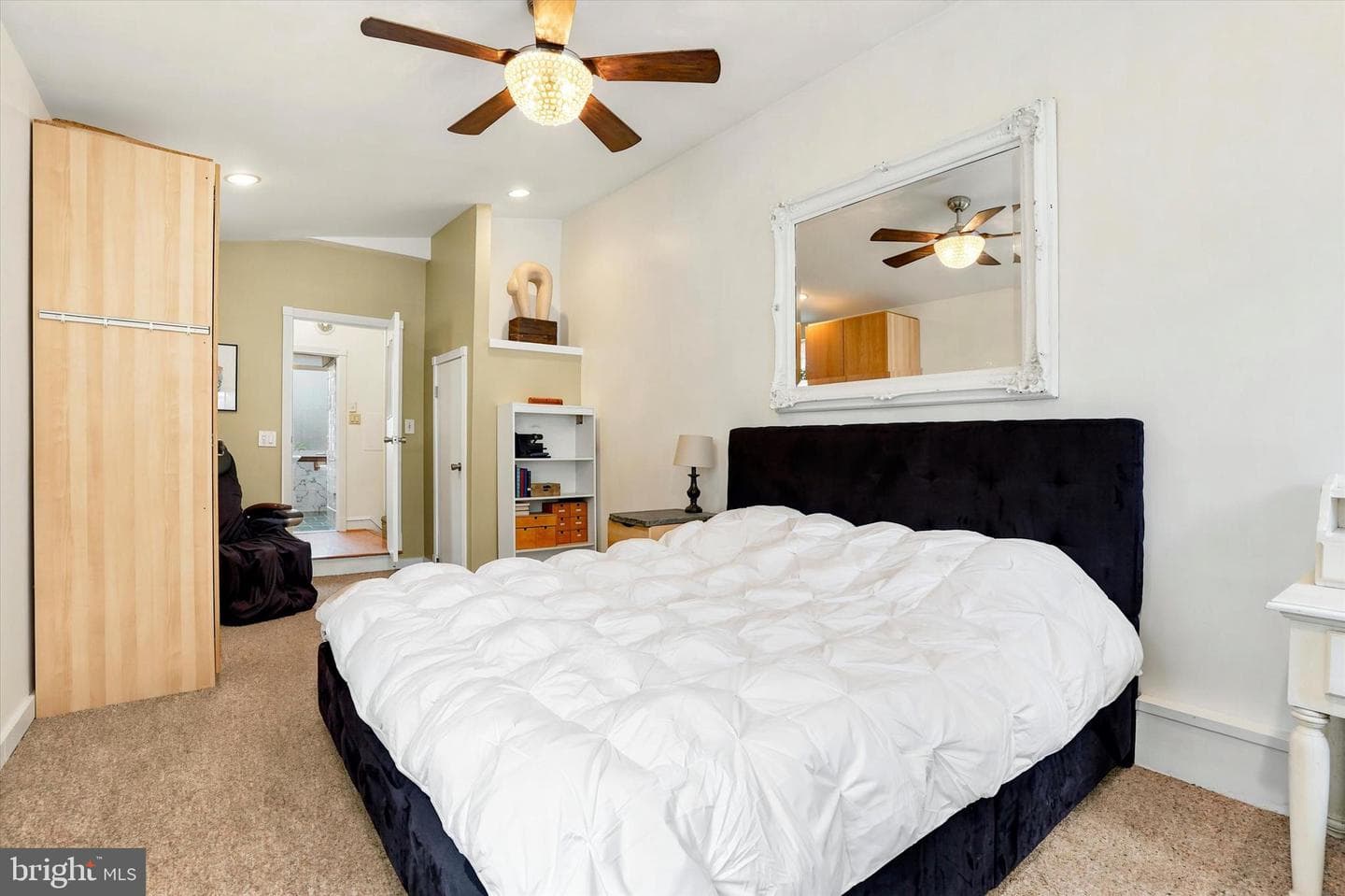 1005 N Lawrence Street photo 16