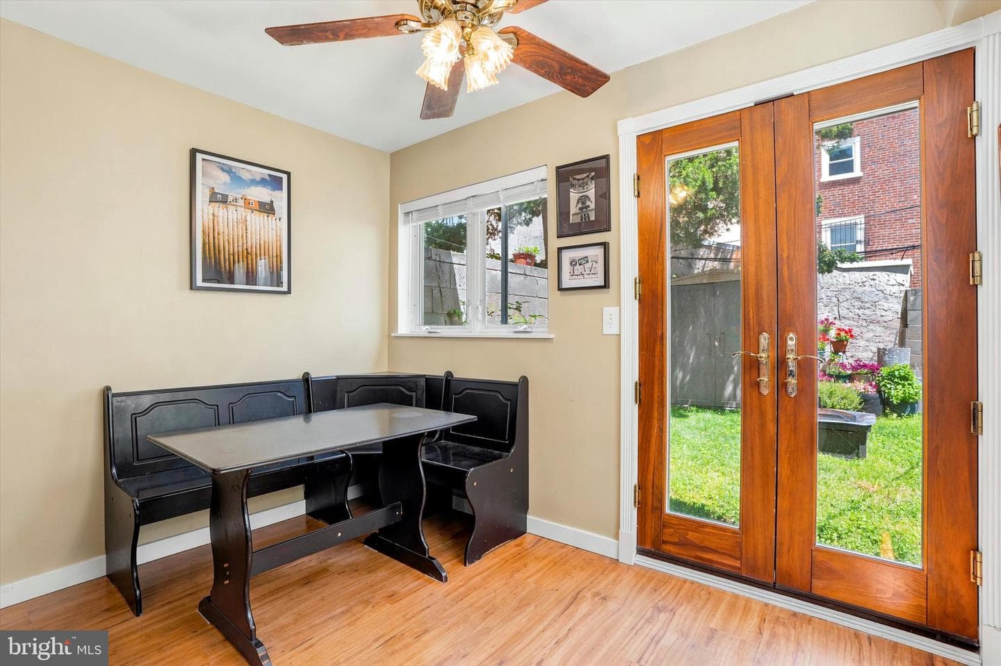 1005 N Lawrence Street photo 6