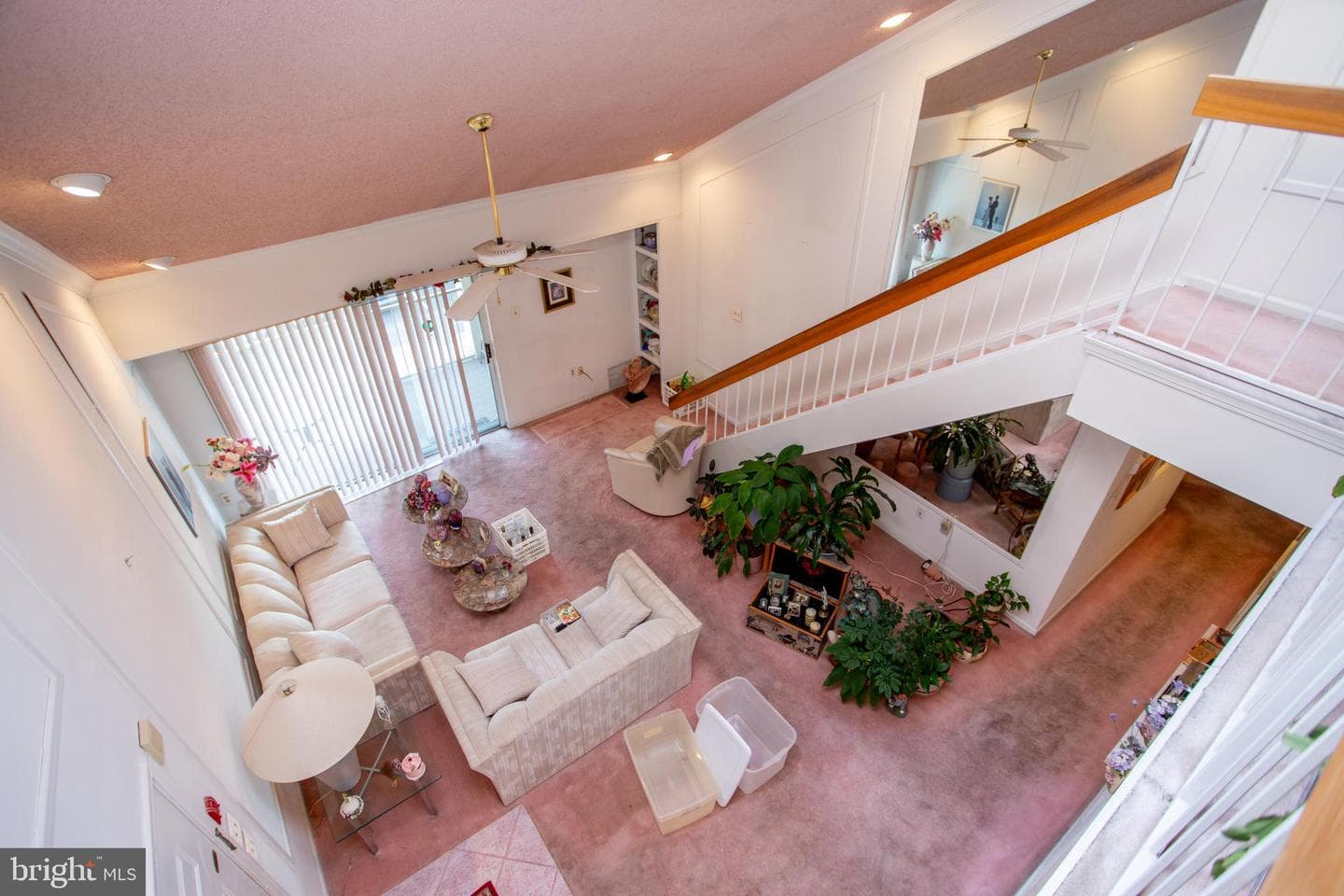 73305 Delaire Landing Road #305 photo 15
