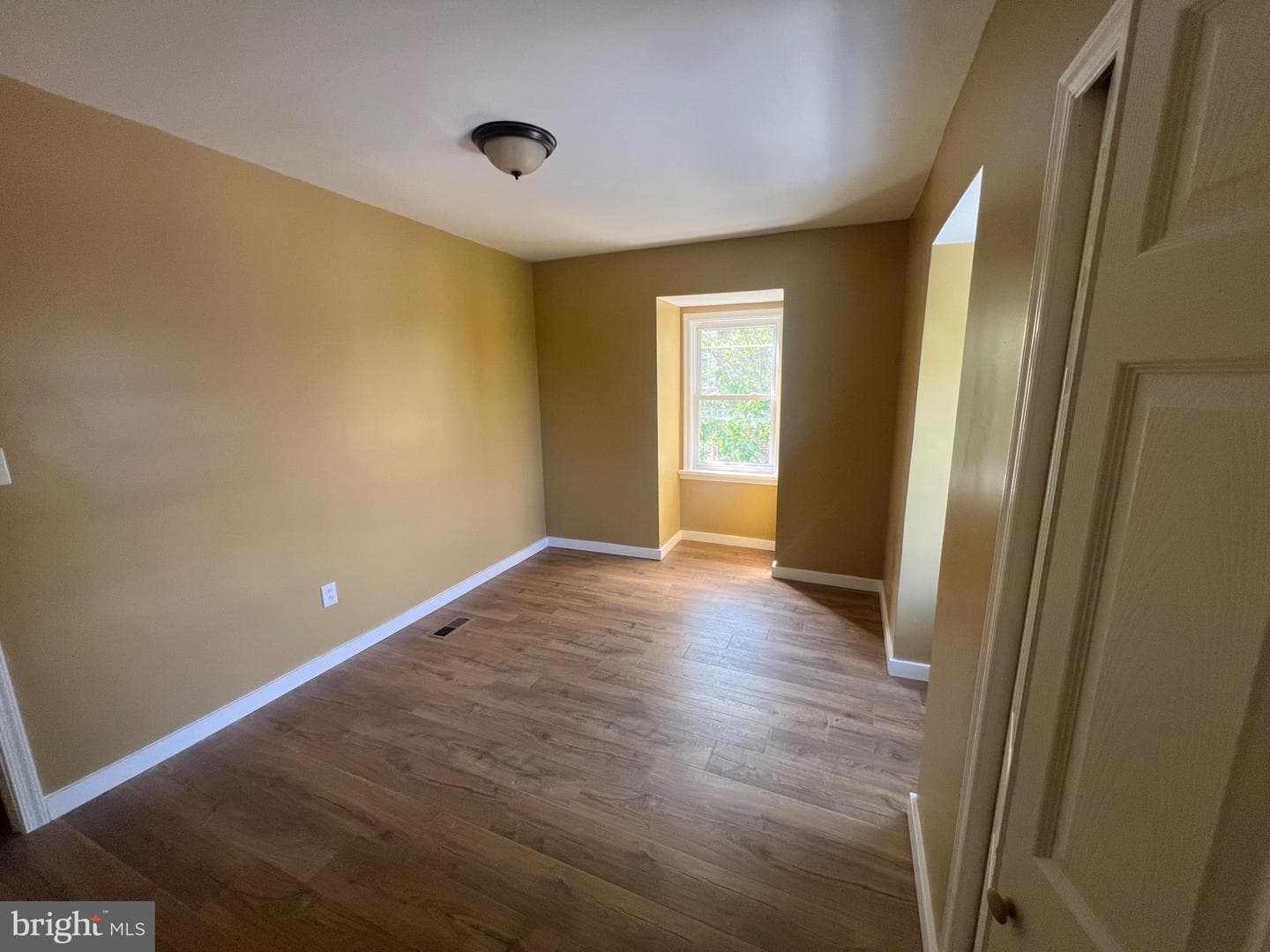 4623 Pulaski photo 33