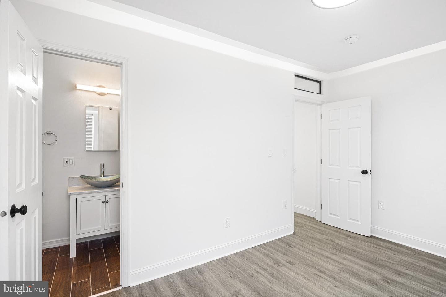 5615 Ridgewood Street photo 22