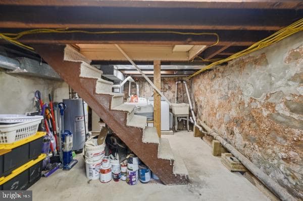 146 Melvale Street photo 23