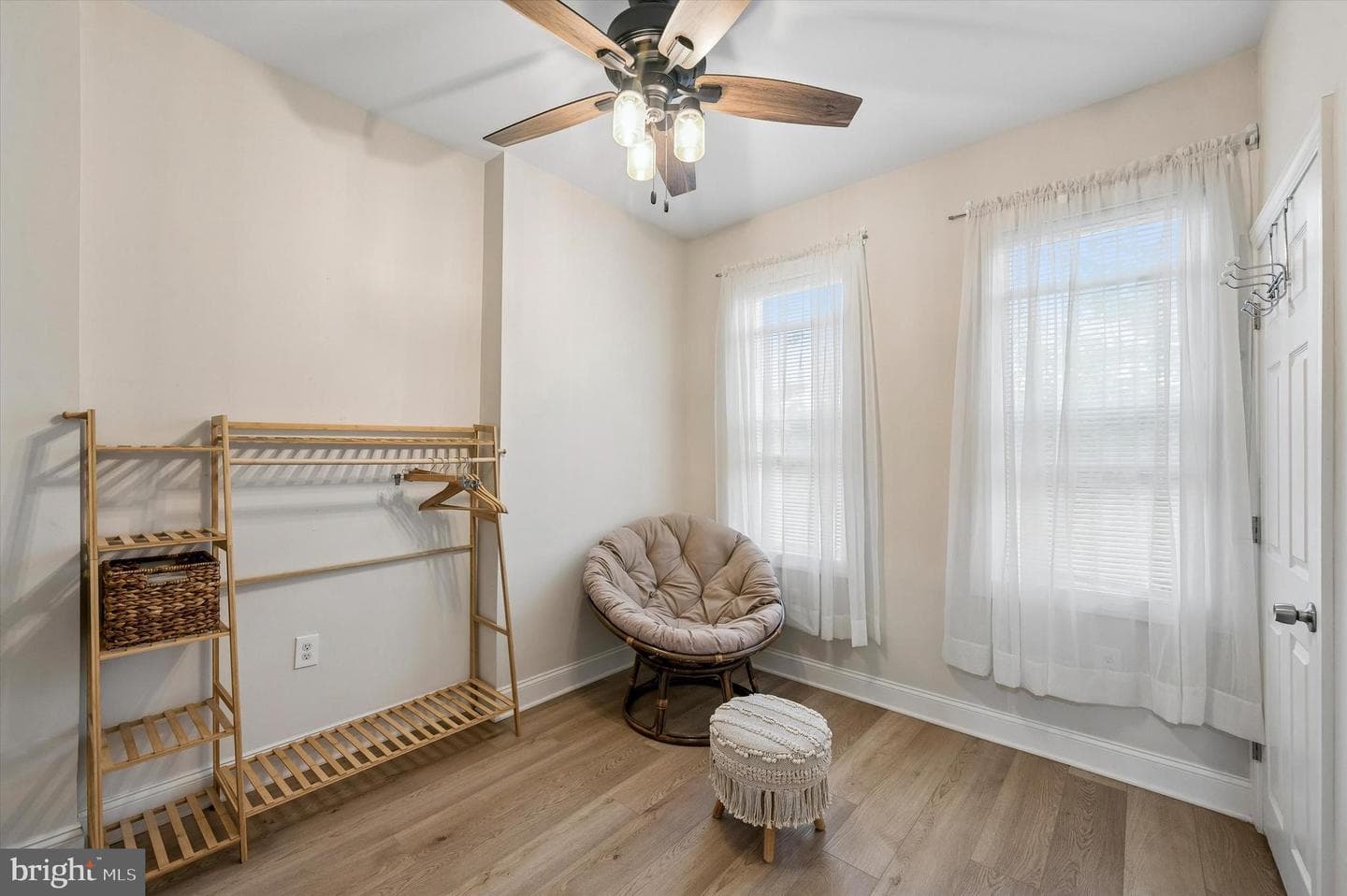 5512 Master Street photo 5