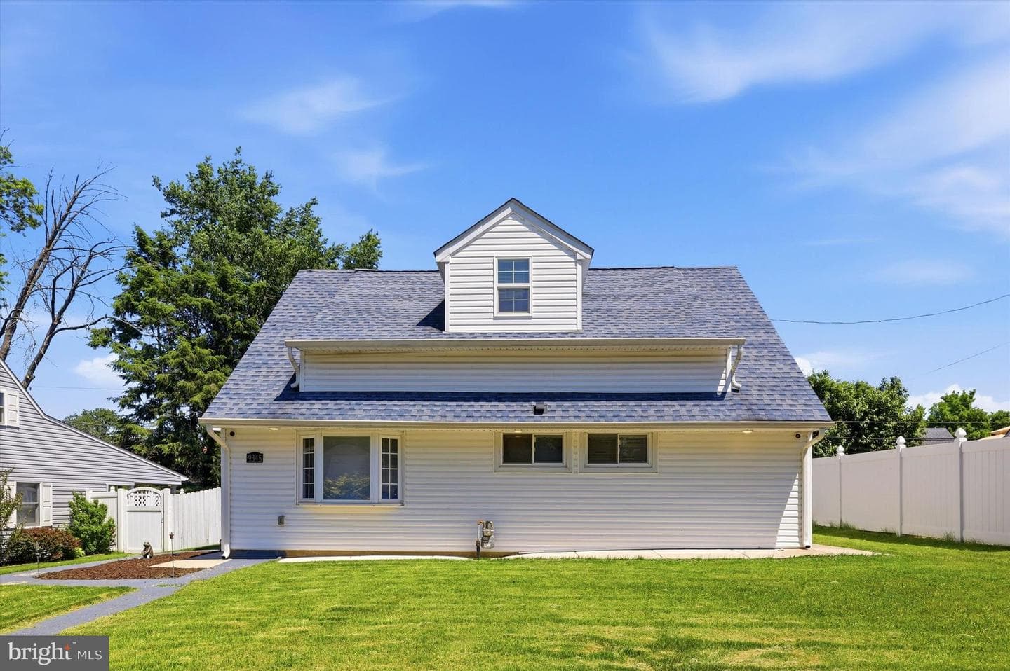 9345 Annapolis Road, Philadelphia
