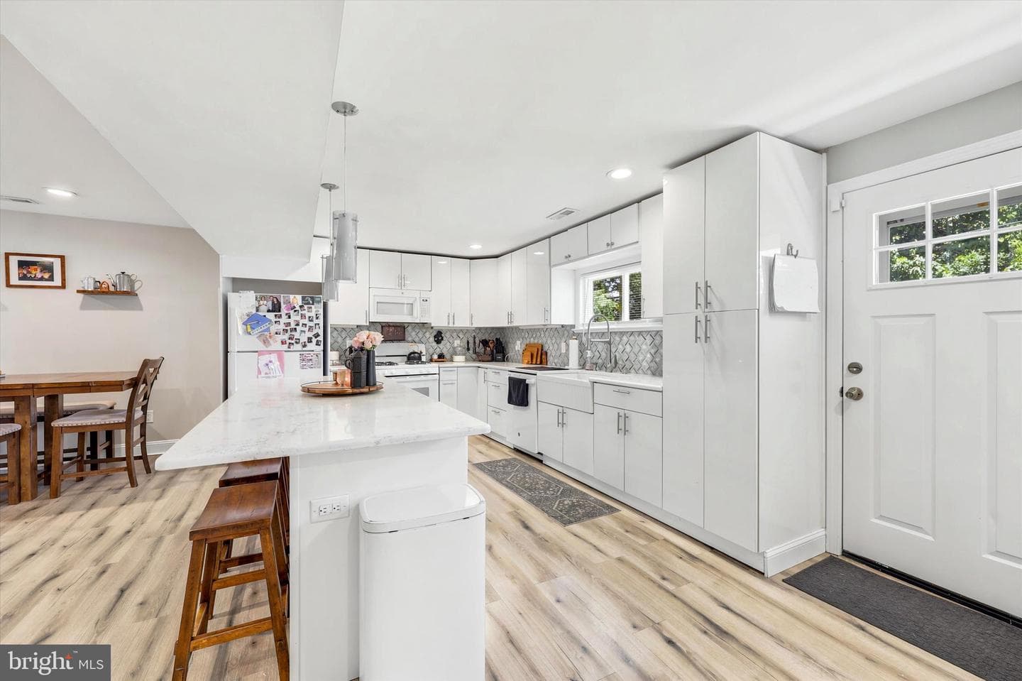 9345 Annapolis Road photo 7