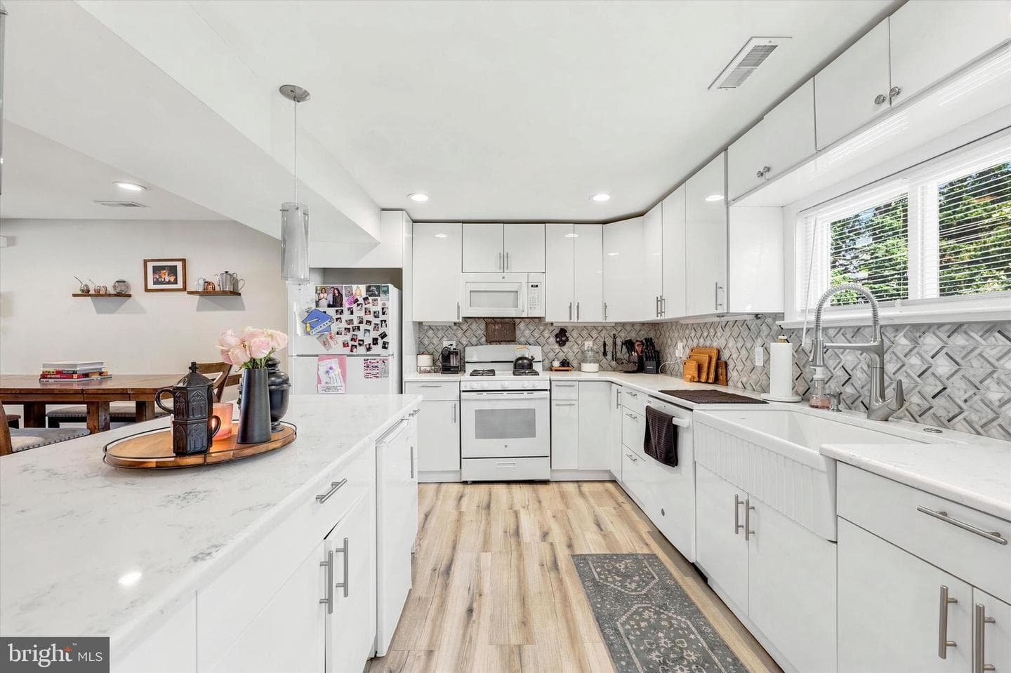 9345 Annapolis Road photo 8