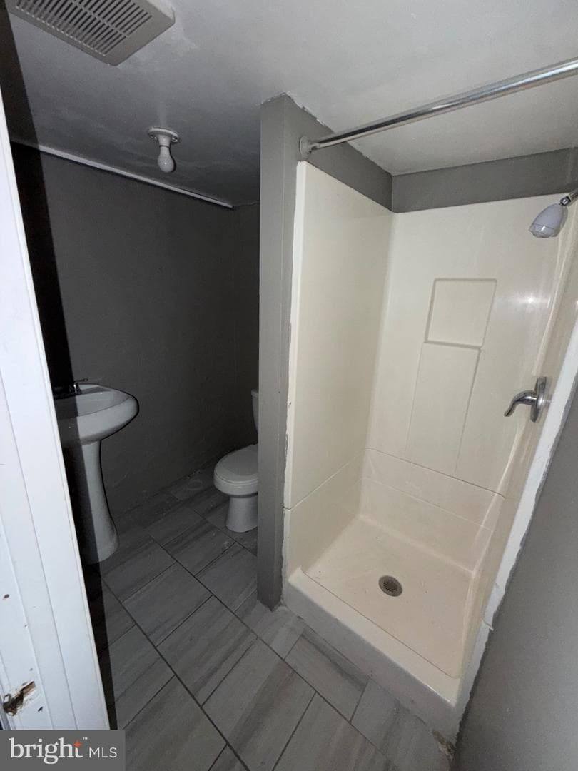 134 Widener St photo 32
