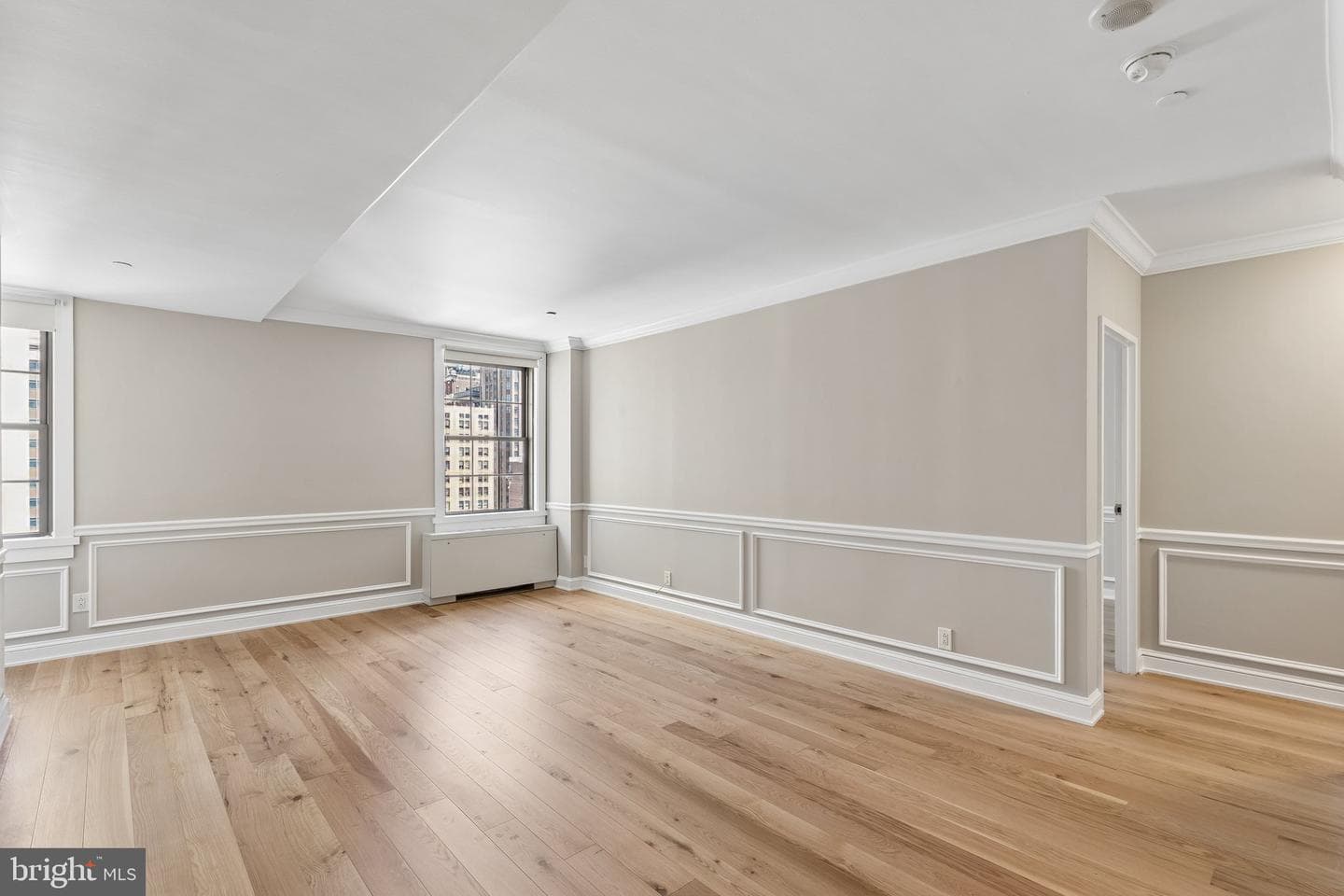 219 S 18th Street #901 photo 2
