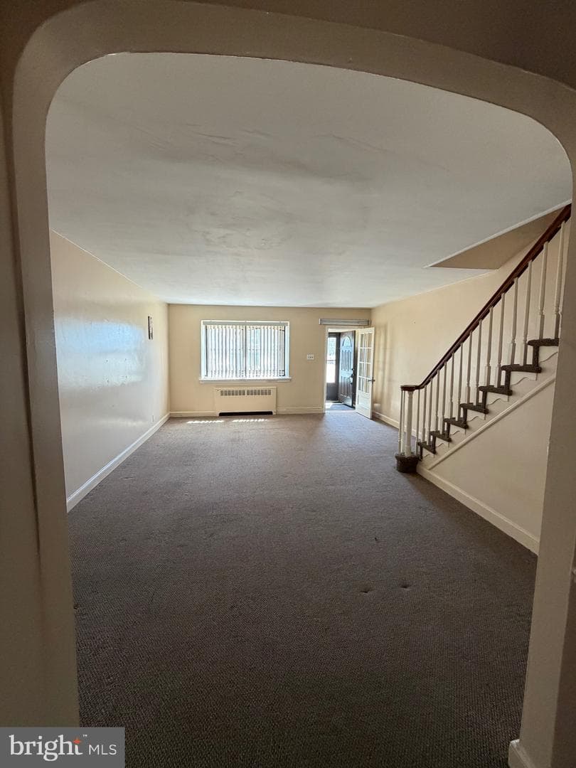 1503 Hellerman Street photo 4