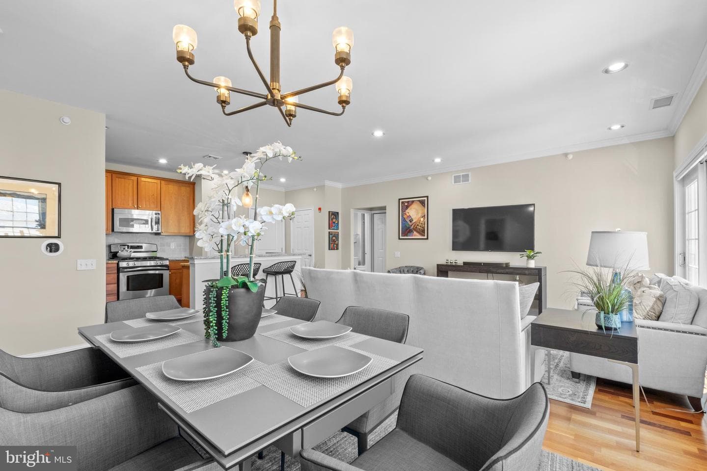 500 Admirals Way #402 photo 11