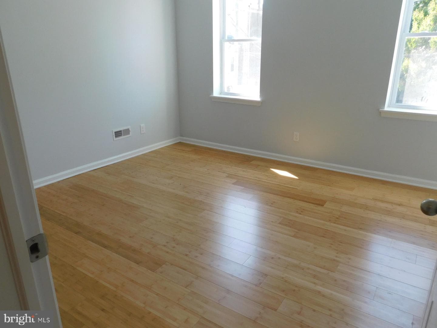 833 N 39th Street photo 9